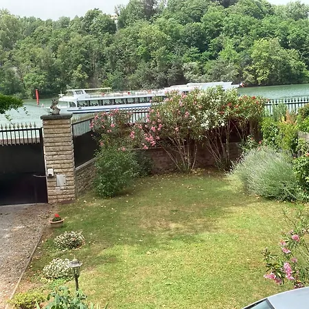 Comme A La Maison !