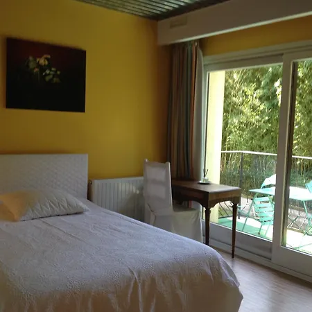 Comme A La Maison ! *