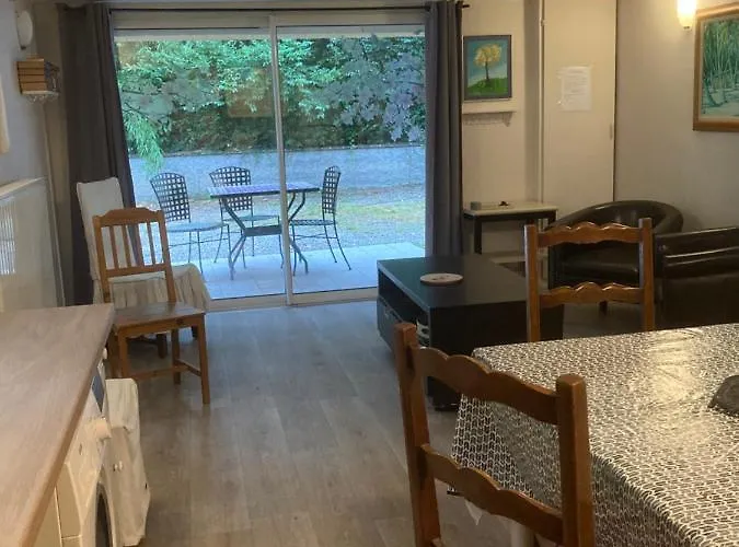 Comme A La Maison ! ホームステイ カリュイール・エ・キュイール